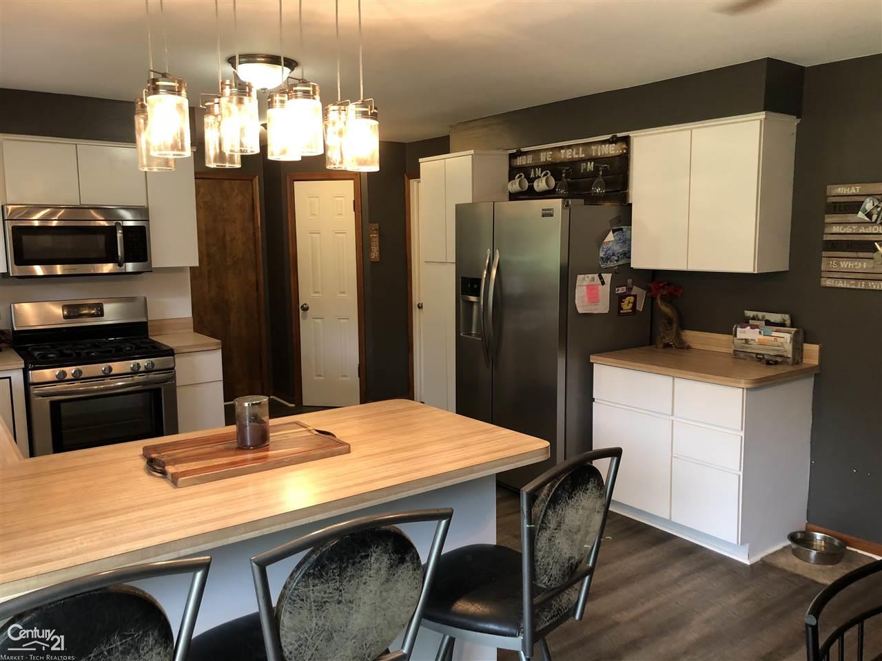 8856 Big Hand Road Columbus, MI 48063 - Photo 5 of 37