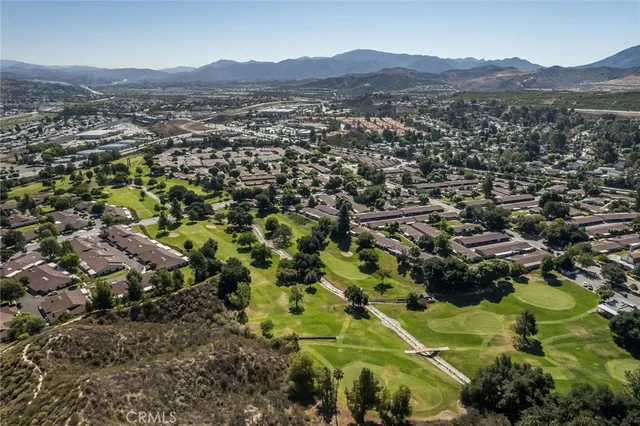 $469,900 | 26856 Oak Branch Circle, Newhall, CA 91321