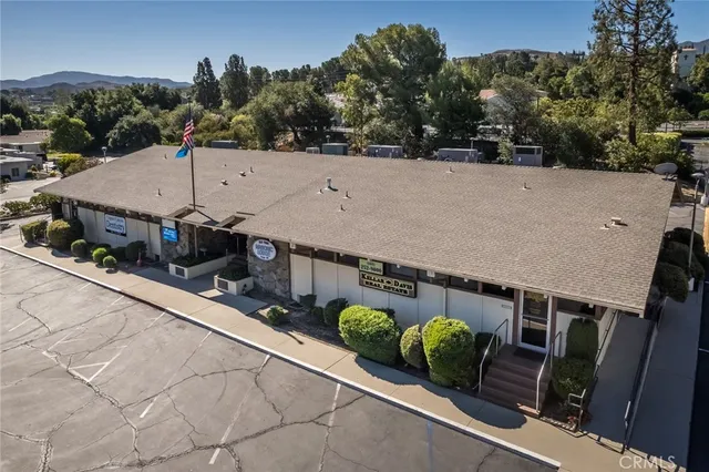 $469,900 | 26856 Oak Branch Circle, Newhall, CA 91321