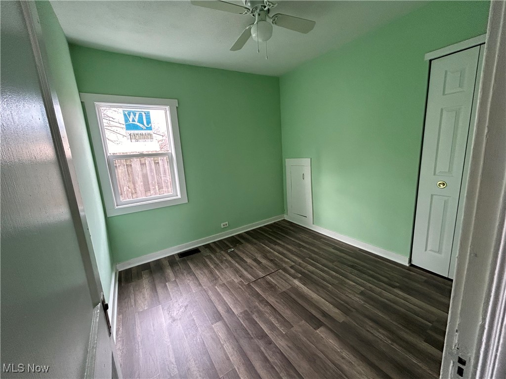 3418 Ralph Avenue Cleveland, OH 44109 - Photo 11 of 25 Gallery Image 11