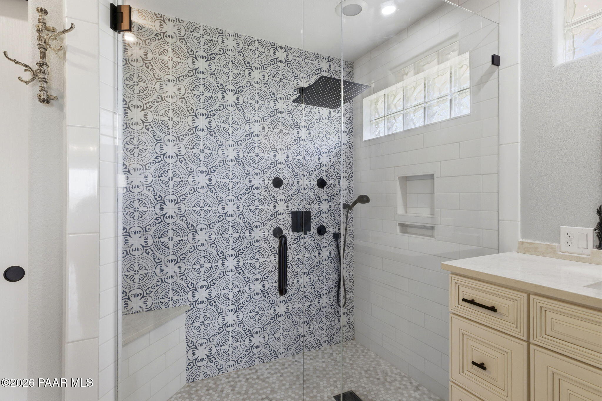 1140 Tanglewood Road Prescott, AZ 86303 - Photo 27 of 55 Walk in Glass Shower