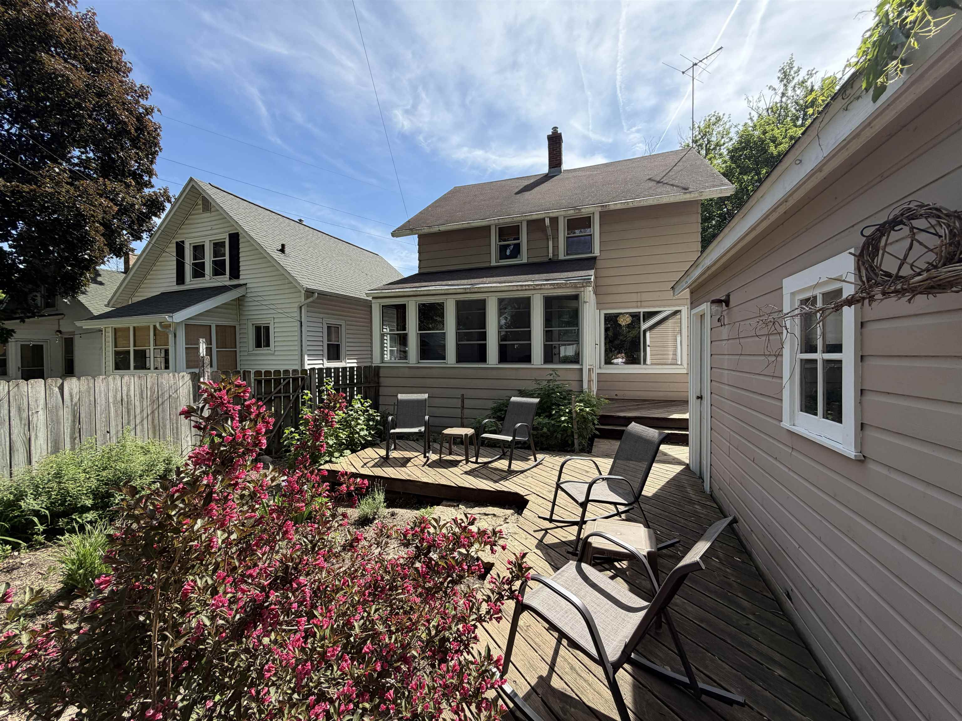 182 Ryan Street Madison, WI 53704 - Photo 29 of 32