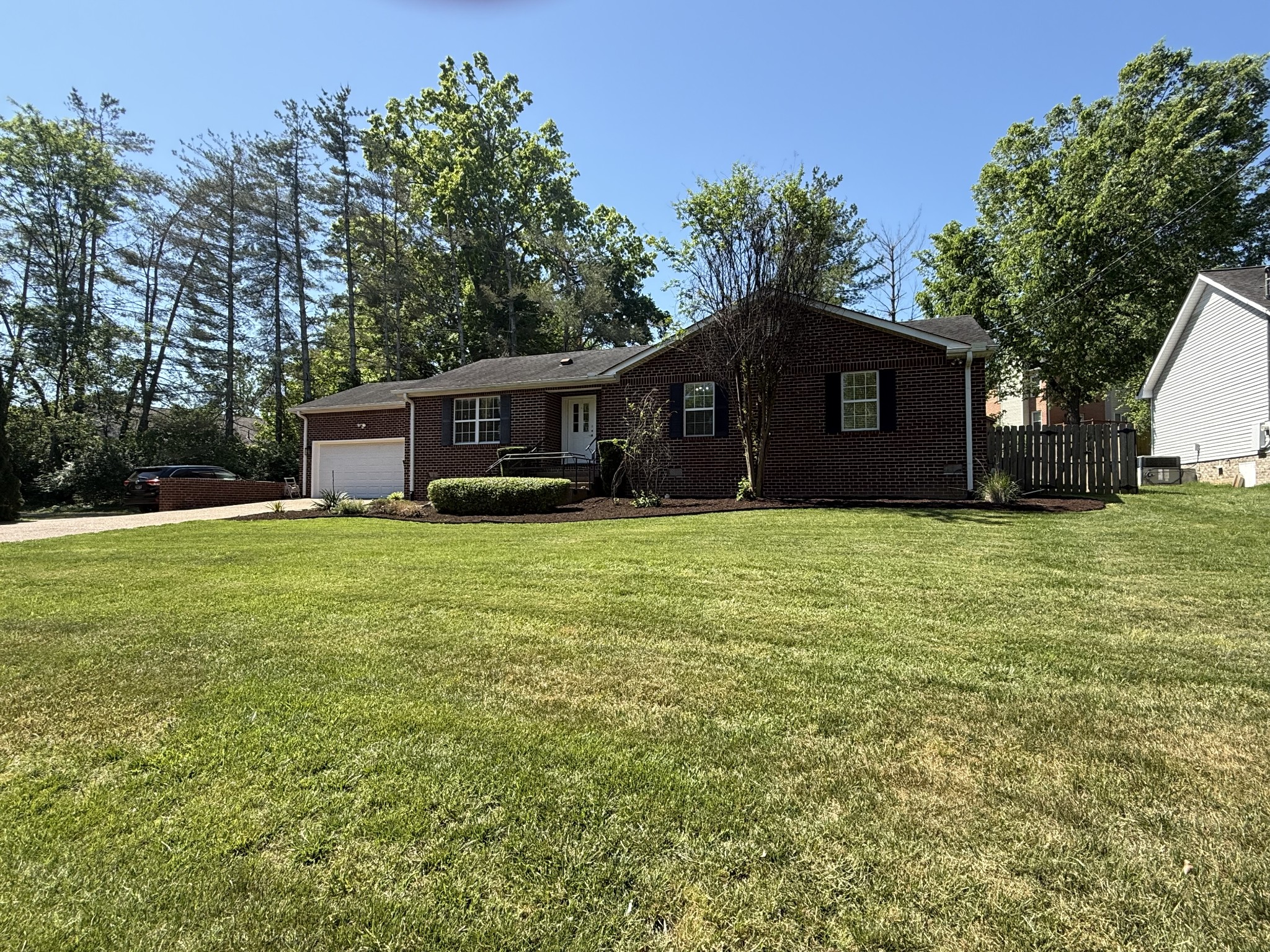 917 Morton Mill Road Nashville, TN 37221 - Photo 1 of 30