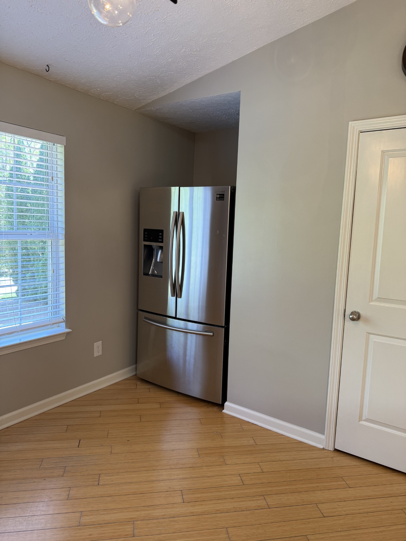 917 Morton Mill Road Nashville, TN 37221 - Photo 5 of 30