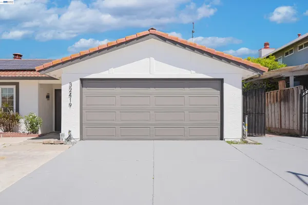 $1,398,000 | 32419 Woodland Drive, Union City, CA 94587