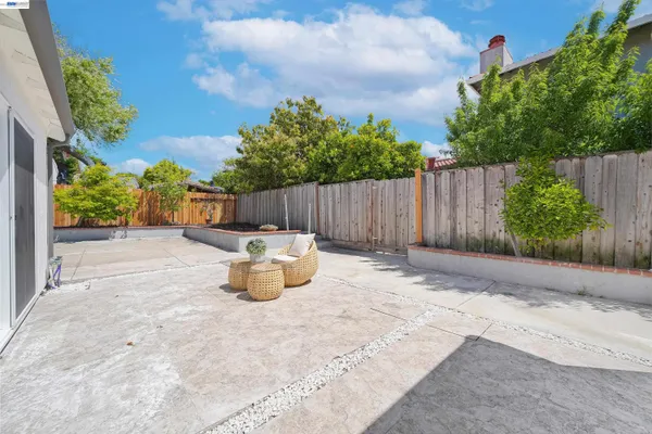 $1,398,000 | 32419 Woodland Drive, Union City, CA 94587