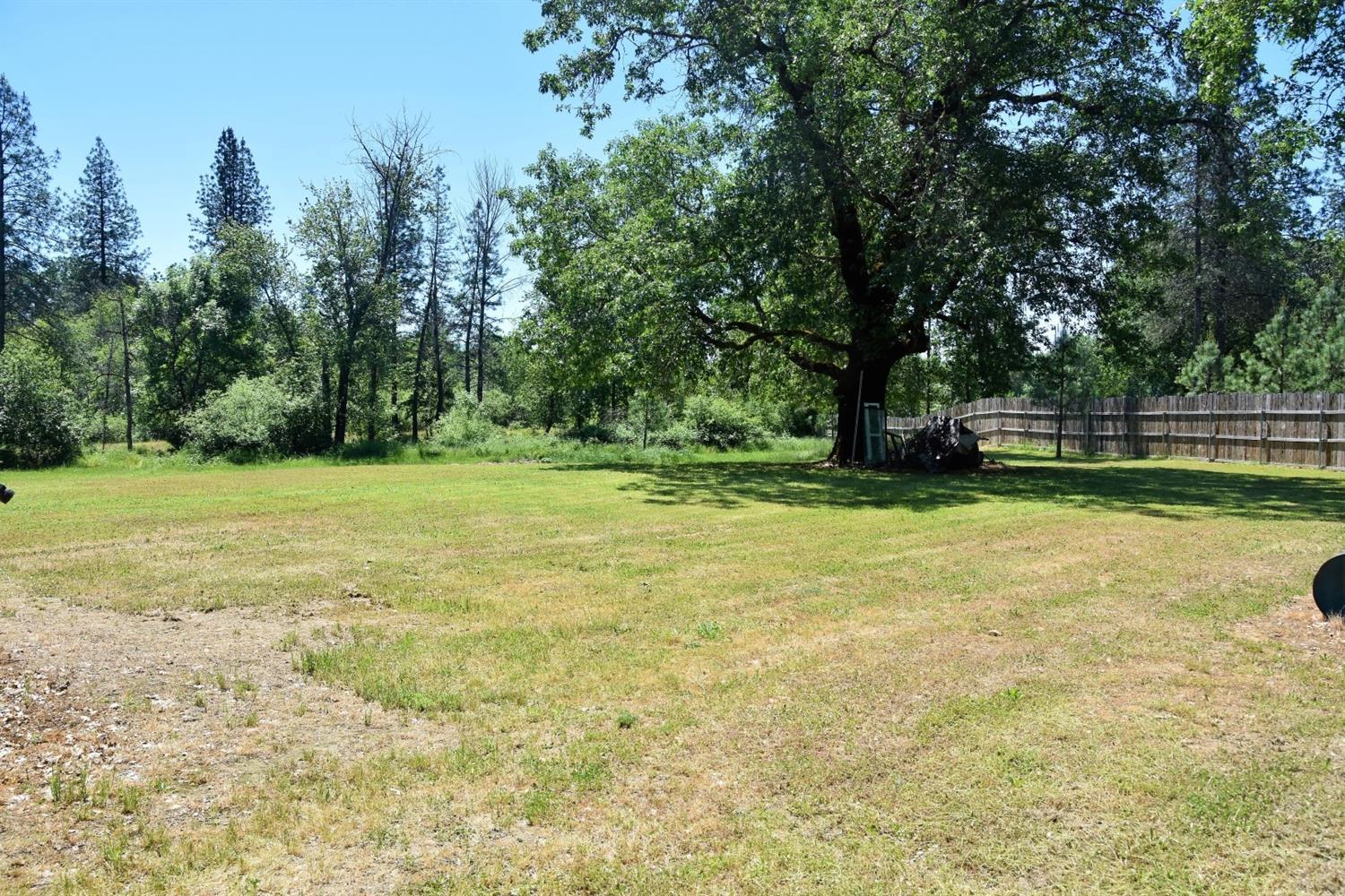 1670 Russell Road Merlin, OR 97532 - Photo 25 of 33 Additional Photo
