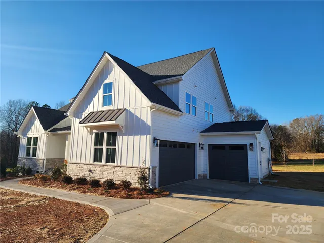 $799,900 | 5020 Carolina North Drive, Gastonia, NC 28056