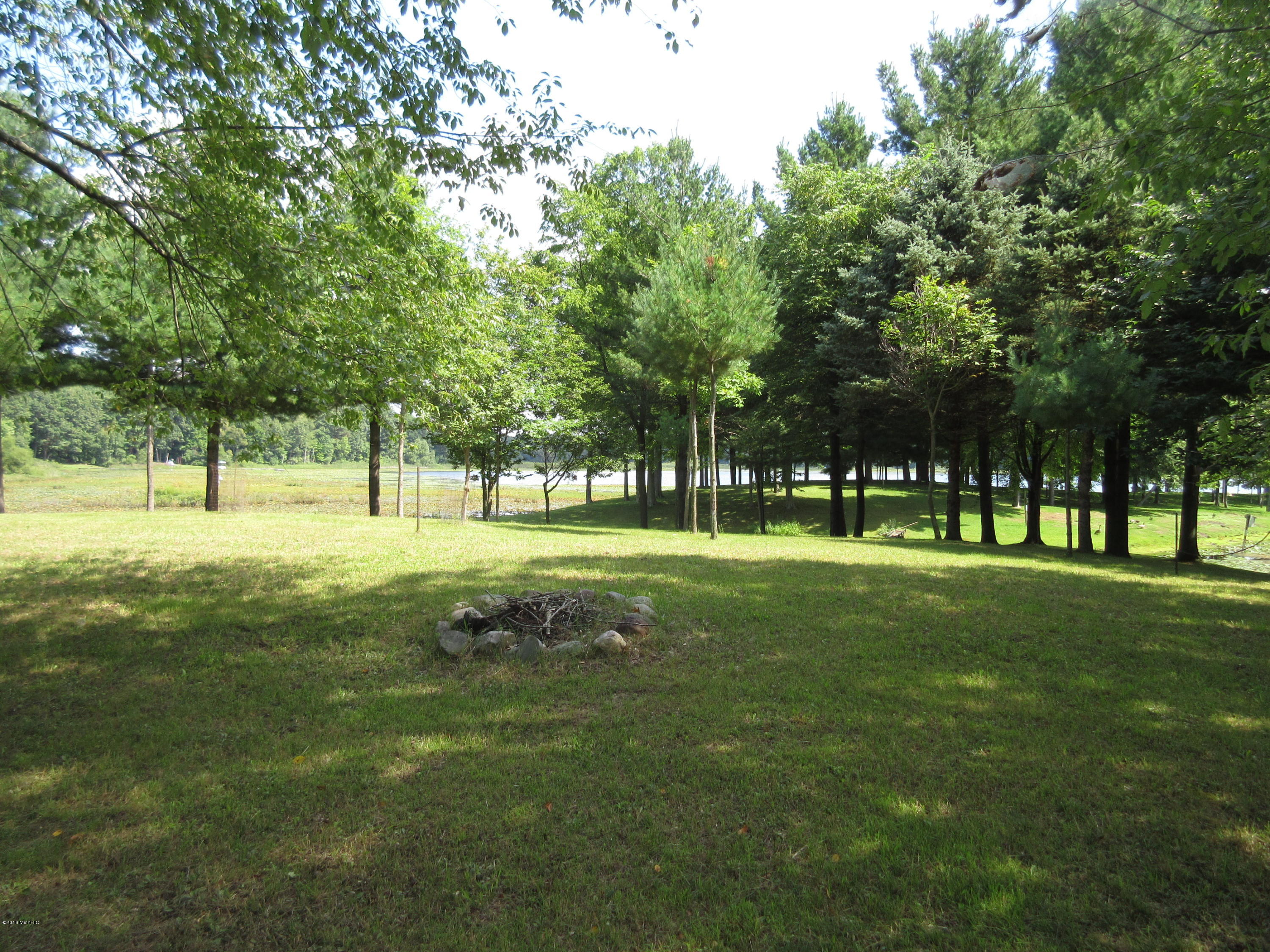 7901 South Backus Road Greenville, MI 48838 - Photo 7 of 35 IMG_3286