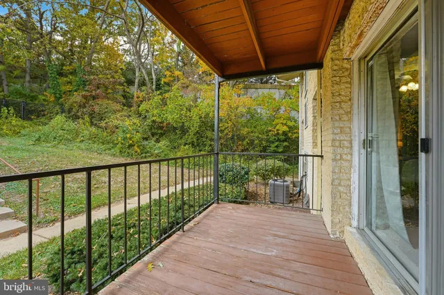 $1,400 | 5406 85th Avenue, Unit 101, Hyattsville, MD 20784