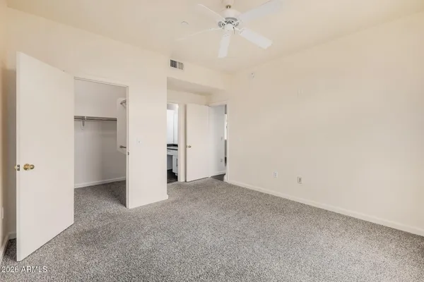 $1,677 | 3302 North 7th Street, Unit 307, Phoenix, AZ 85014