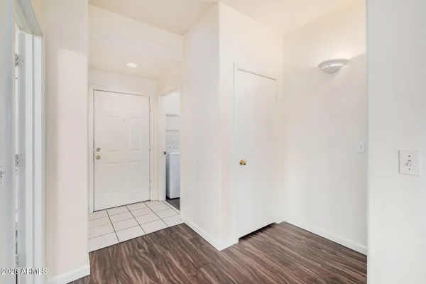 $1,695 | 3302 North 7th Street, Unit 307, Phoenix, AZ 85014
