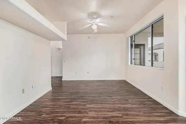 $1,695 | 3302 North 7th Street, Unit 307, Phoenix, AZ 85014