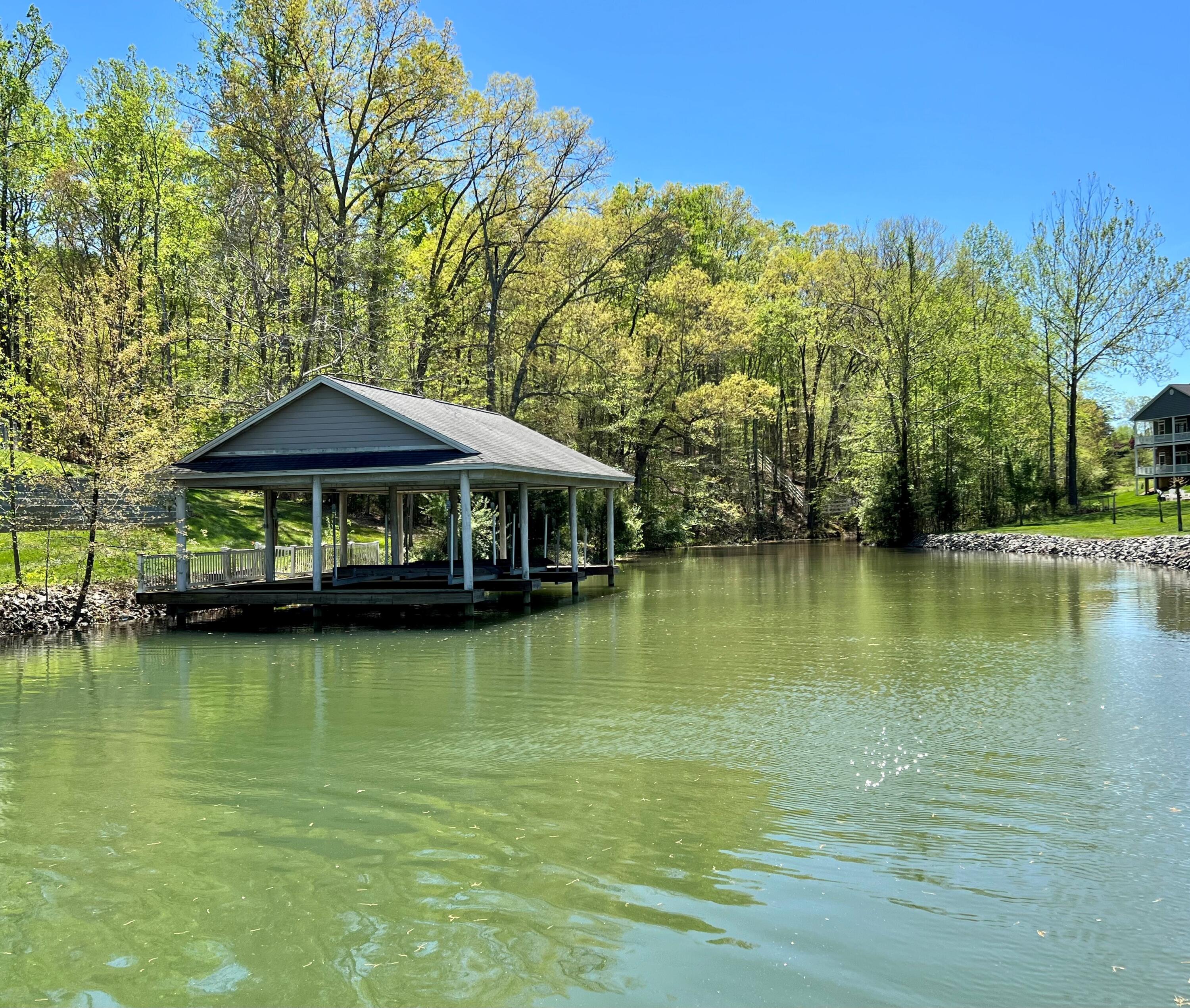 5779 Scruggs Road Moneta, VA 24121 - Photo 4 of 27 Dock 3