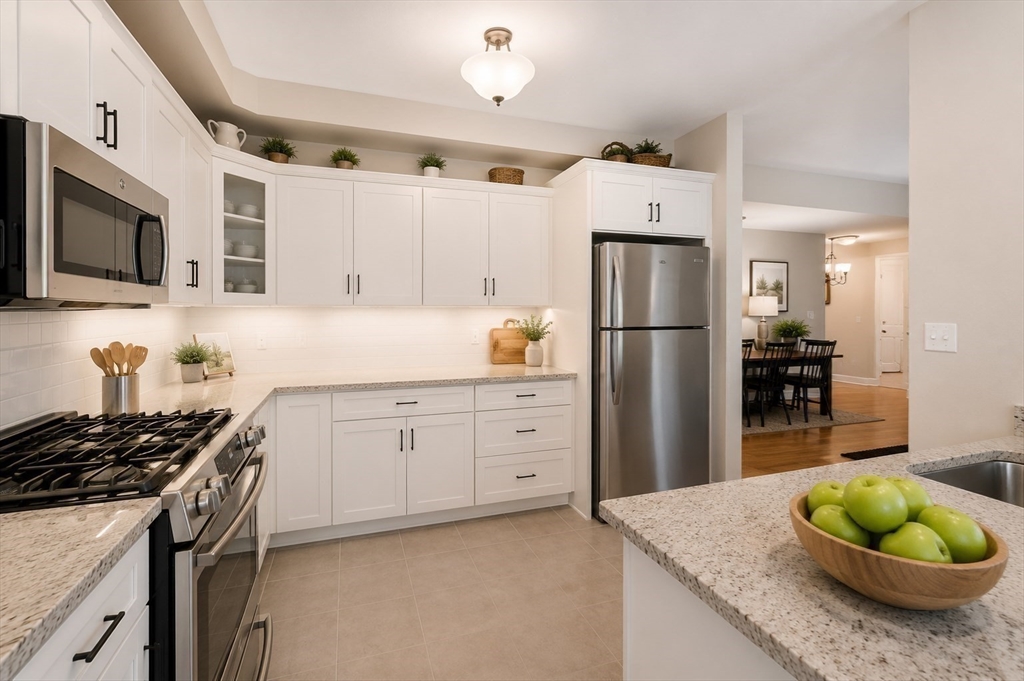 115 Revere Street, Unit E Canton, MA 02021 - Photo 2 of 22