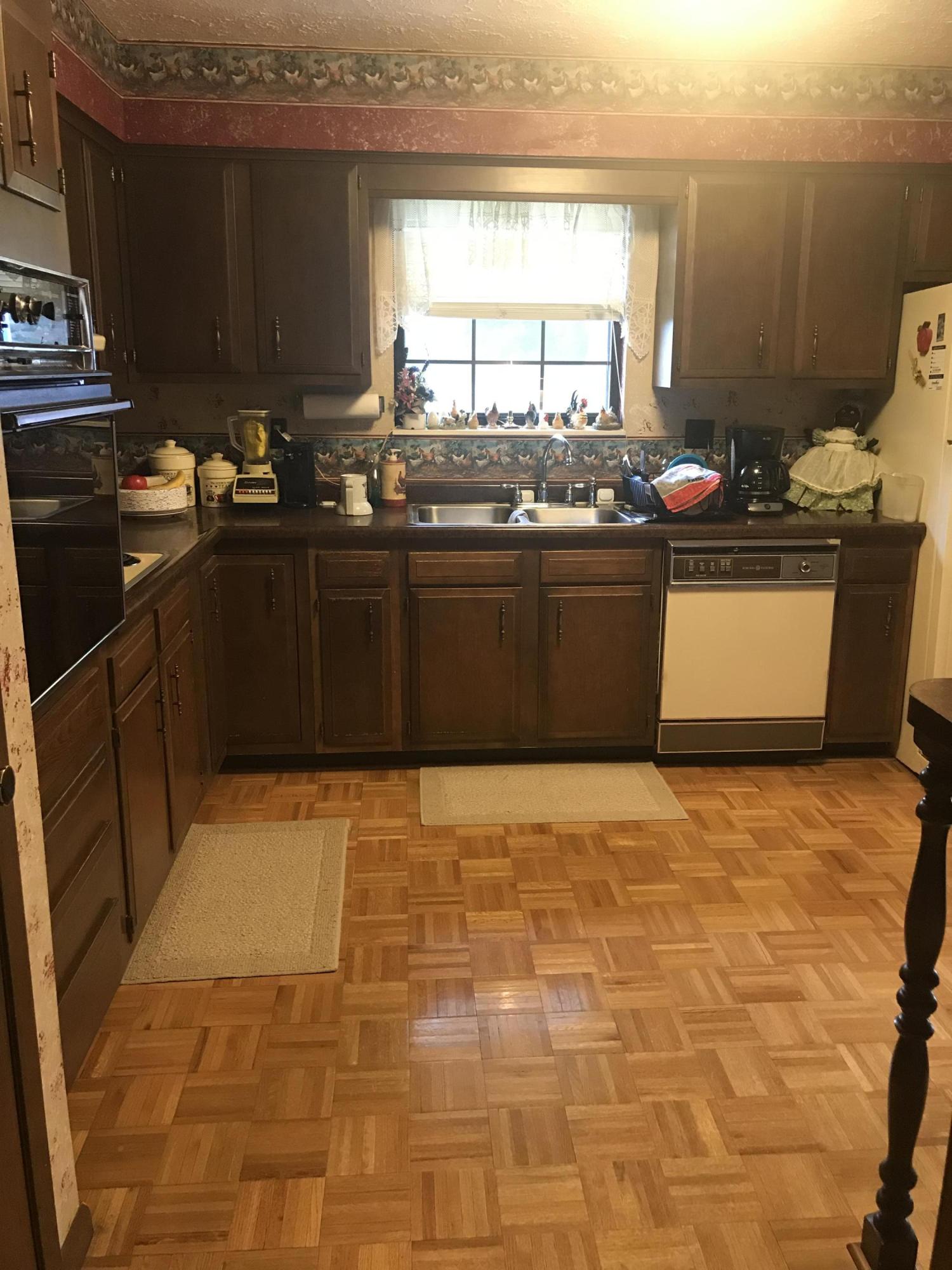 422 Bello Road Tazewell, TN 37879 - Photo 4 of 12 5C865864-17DF-4907-A2EC-F6C61CF5CB98