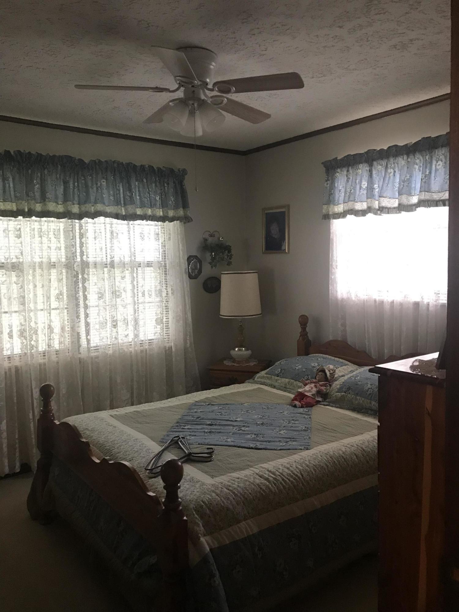 422 Bello Road Tazewell, TN 37879 - Photo 8 of 12 EDF349BD-F942-4032-8197-CA33D908E1F3