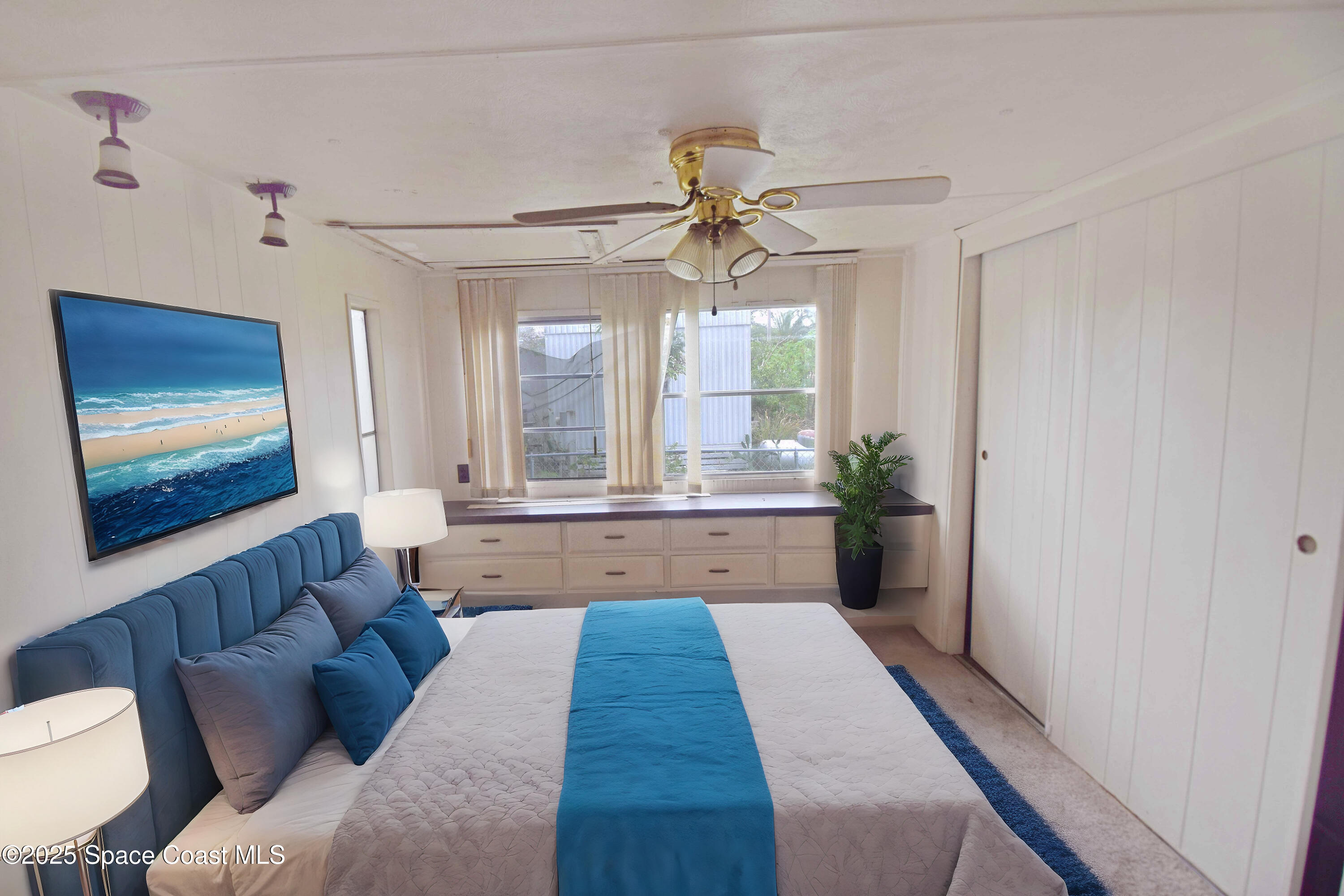 2555 Haverhill Road Northeast Palm Bay, FL 32905 - Photo 7 of 10 DSC_0131 - Bedroom - Standard - 3
