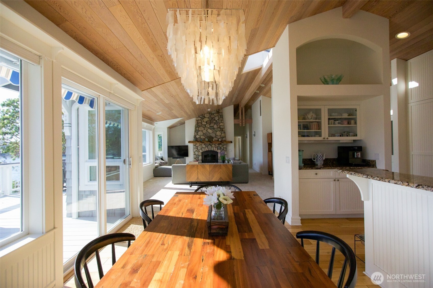 240 Myers Road Friday Harbor, WA 98250 - Photo 8 of 32 Gallery Image 8