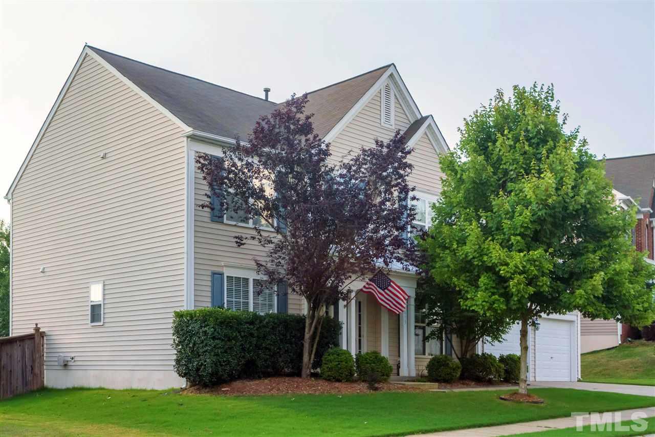 7613 Silver View Lane Raleigh, NC 27613 - Photo 2 of 25 Another view of this lovingly-maintained home!