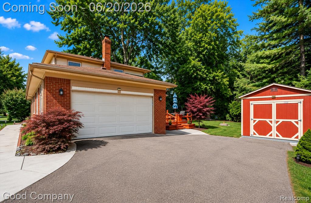 833 Cobblestone Drive Rochester Hills, MI 48309 - Photo 25 of 27