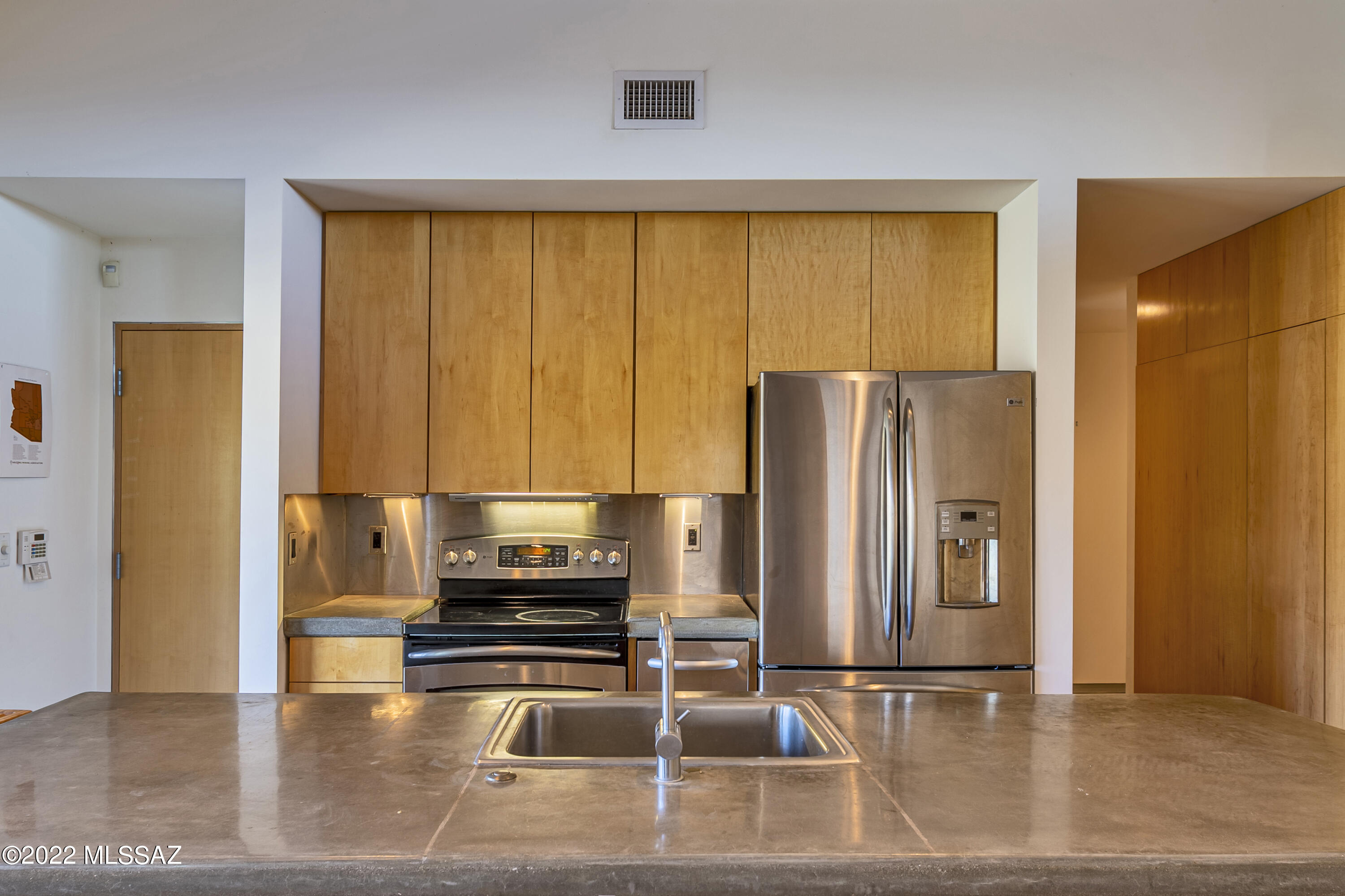 89292 East Aravaipa Road Winkelman, AZ 85192 - Photo 27 of 50