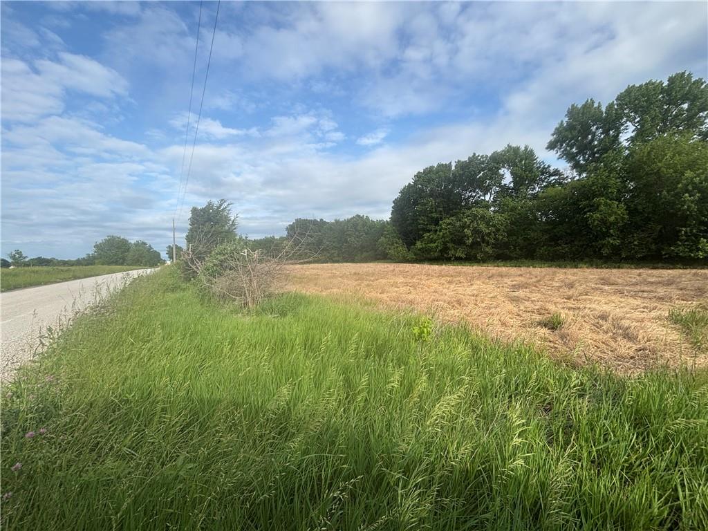 207th Rd Spring Hill Spring Hill, KS 66083 - Photo 2 of 7