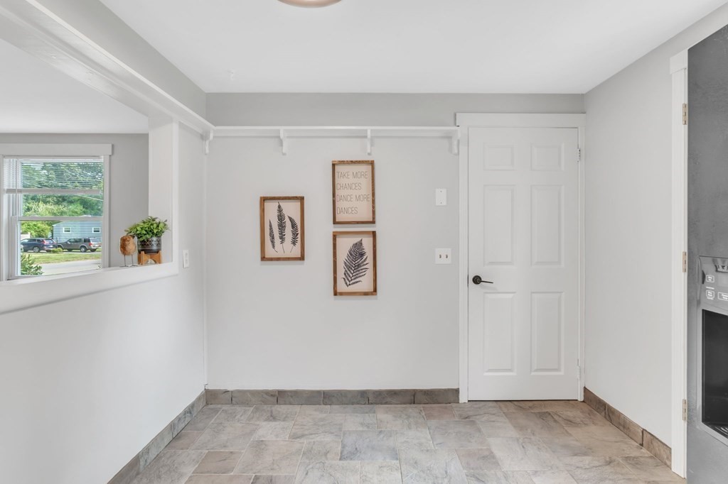 56 Louis Road Springfield, MA 01118 - Photo 13 of 36 Gallery Image 13