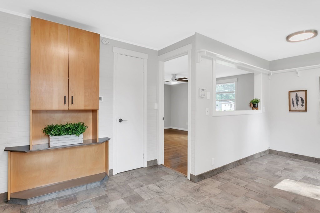 56 Louis Road Springfield, MA 01118 - Photo 21 of 36 Gallery Image 21