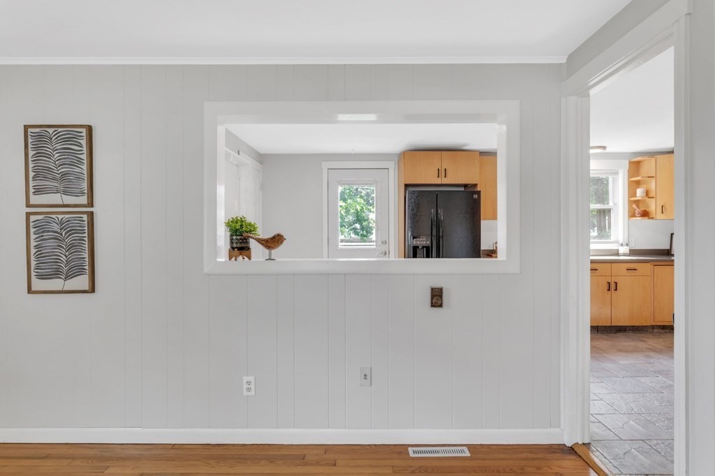 56 Louis Road Springfield, MA 01118 - Photo 10 of 36 Gallery Image 10