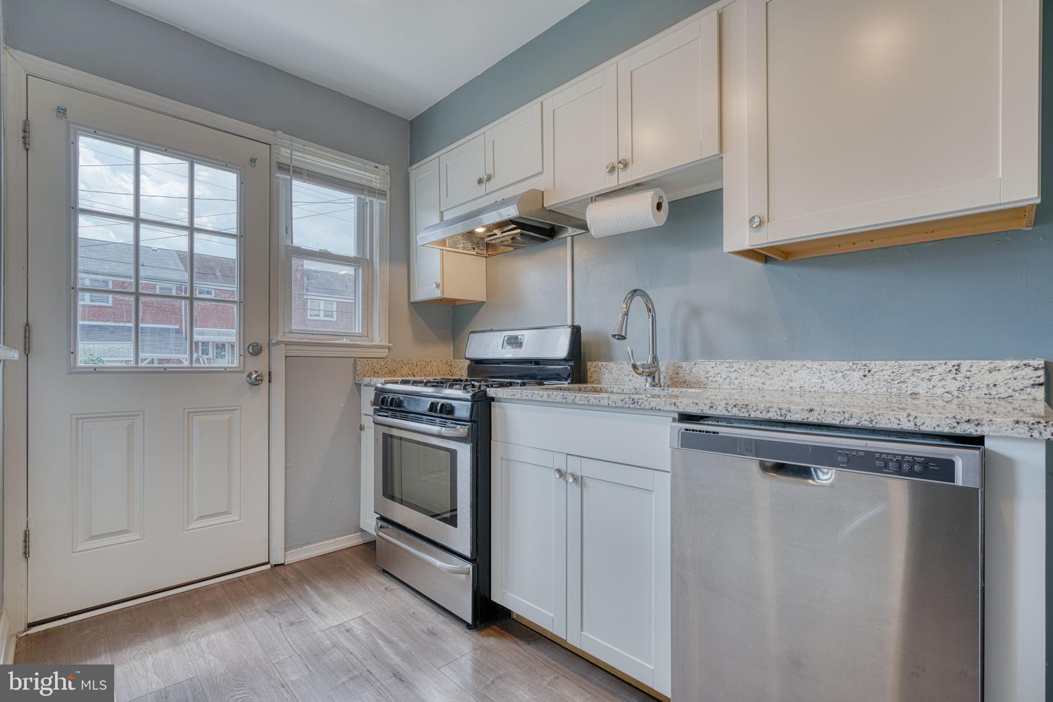 911 Arncliffe Road Essex, MD 21221 - Photo 9 of 26