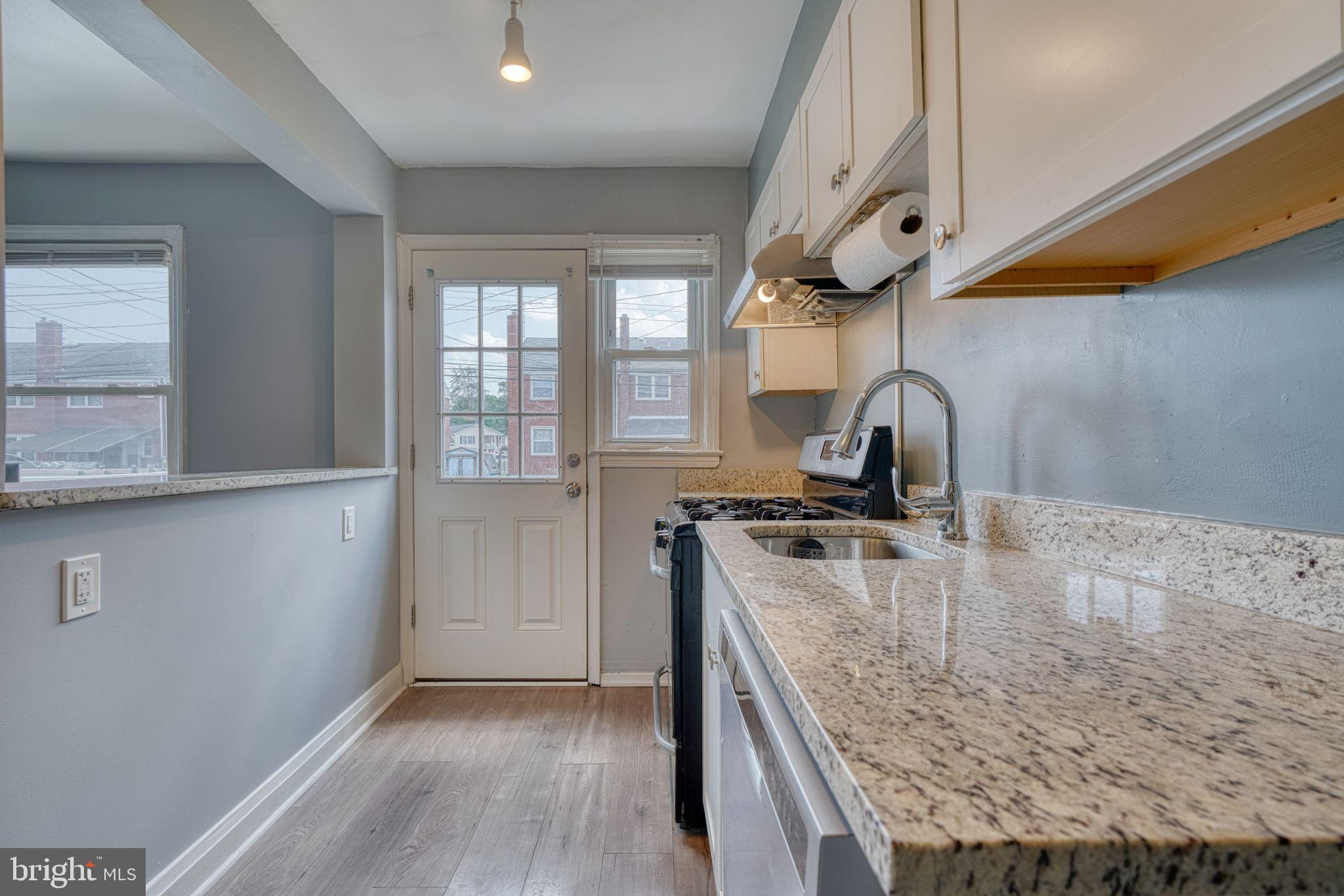 911 Arncliffe Road Essex, MD 21221 - Photo 10 of 26