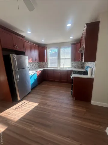 $2,850 | 33 Horatio Street, Unit 2L, Yonkers, NY 10710