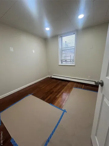 $2,850 | 33 Horatio Street, Unit 2L, Yonkers, NY 10710