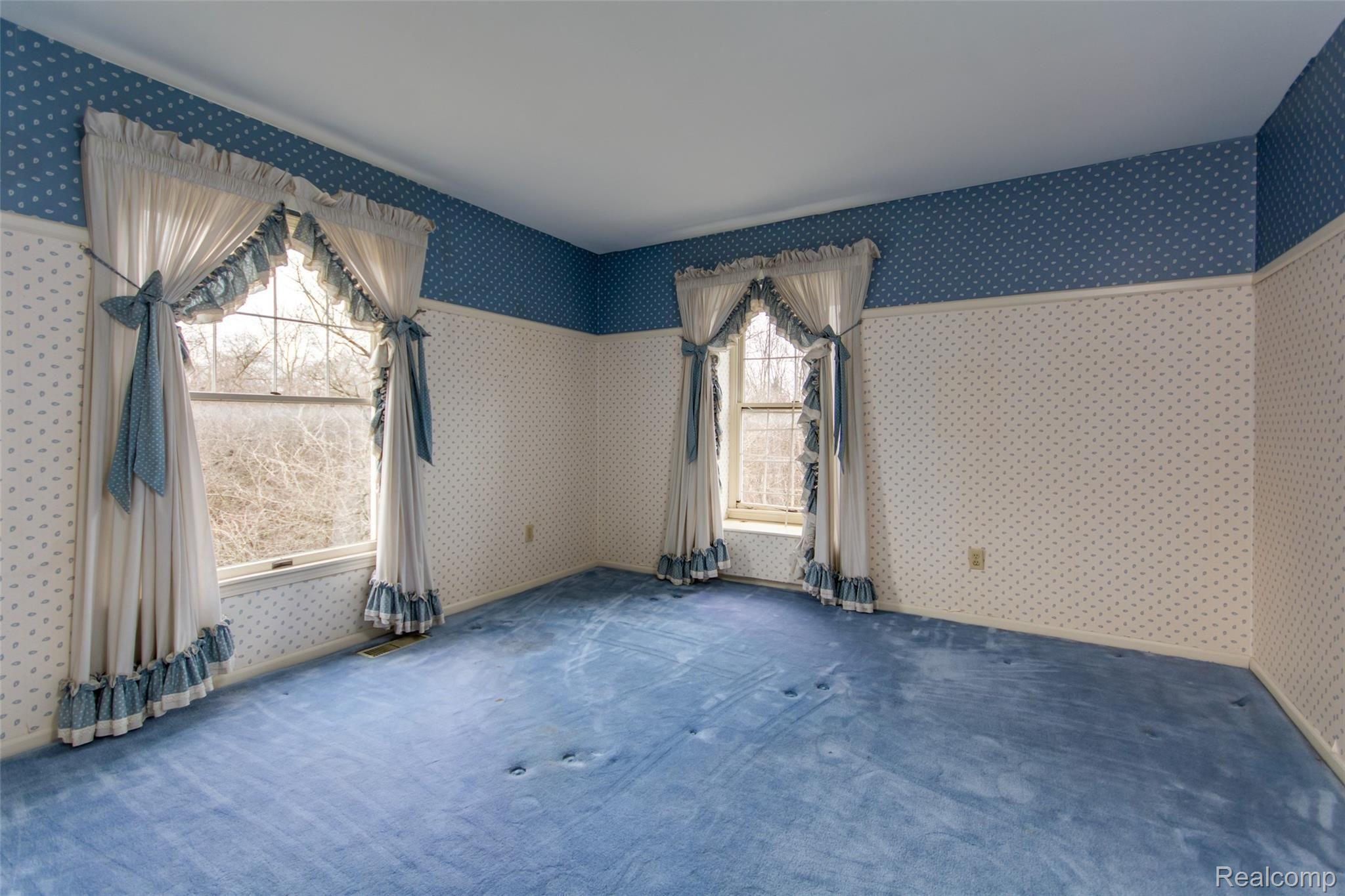 8475 Bridge Road Grosse Ile, MI 48138 - Photo 59 of 68 DSC_5200enf.jpg