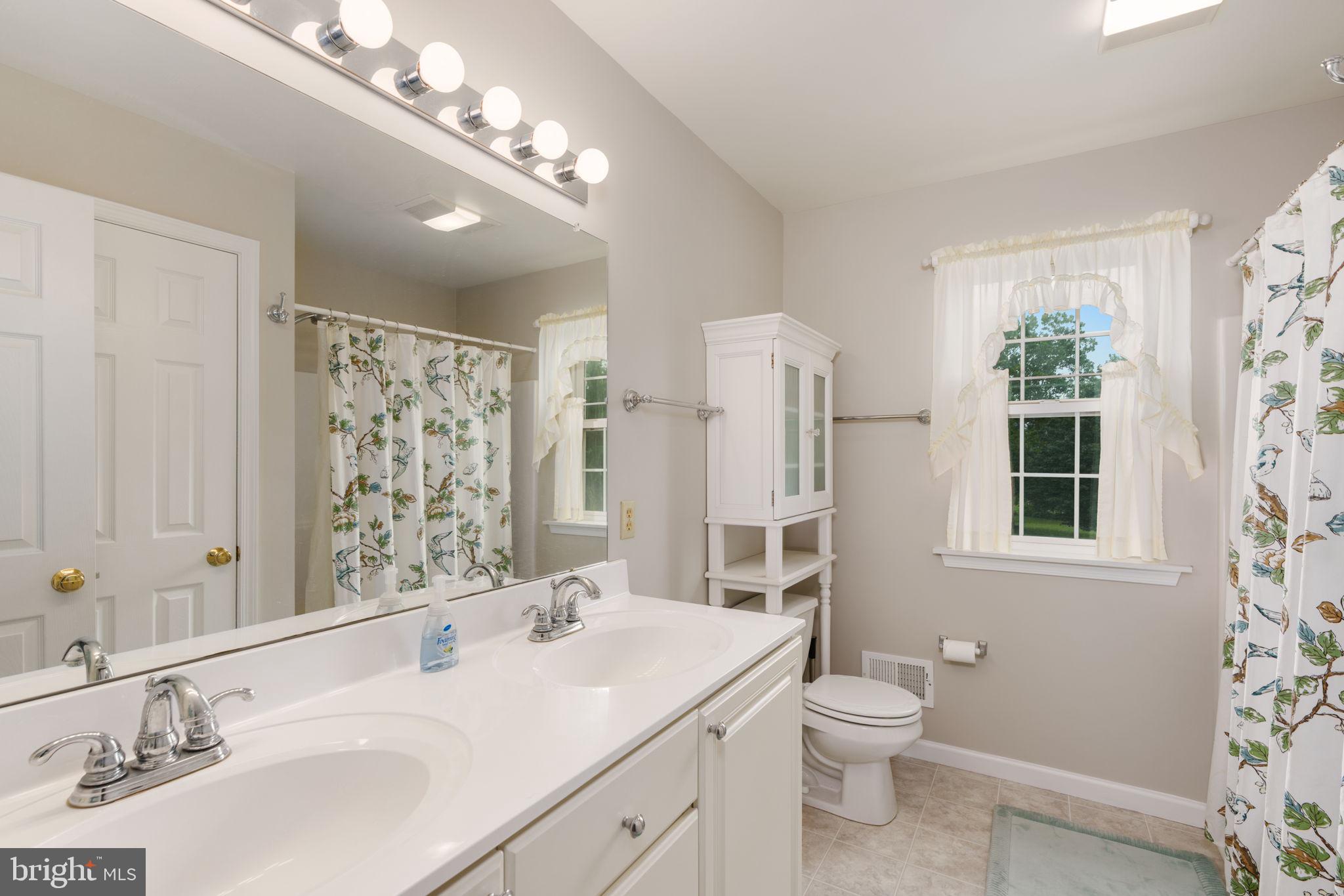 17 Valley Brook Road Boyertown, PA 19512 - Photo 51 of 54 @nd Floor Bath