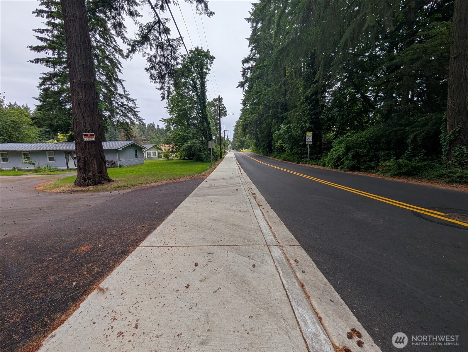 11002 Idlewild Road Southwest Lakewood, WA 98498 - Photo 16 of 17