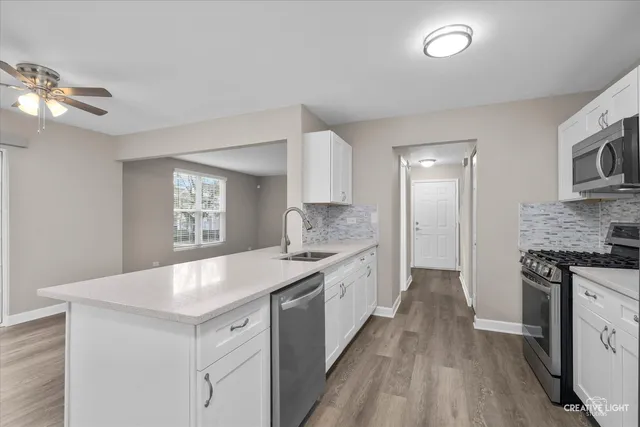 $2,075 | 1636 Linden Park Lane, Unit 1636, Aurora, IL 60504