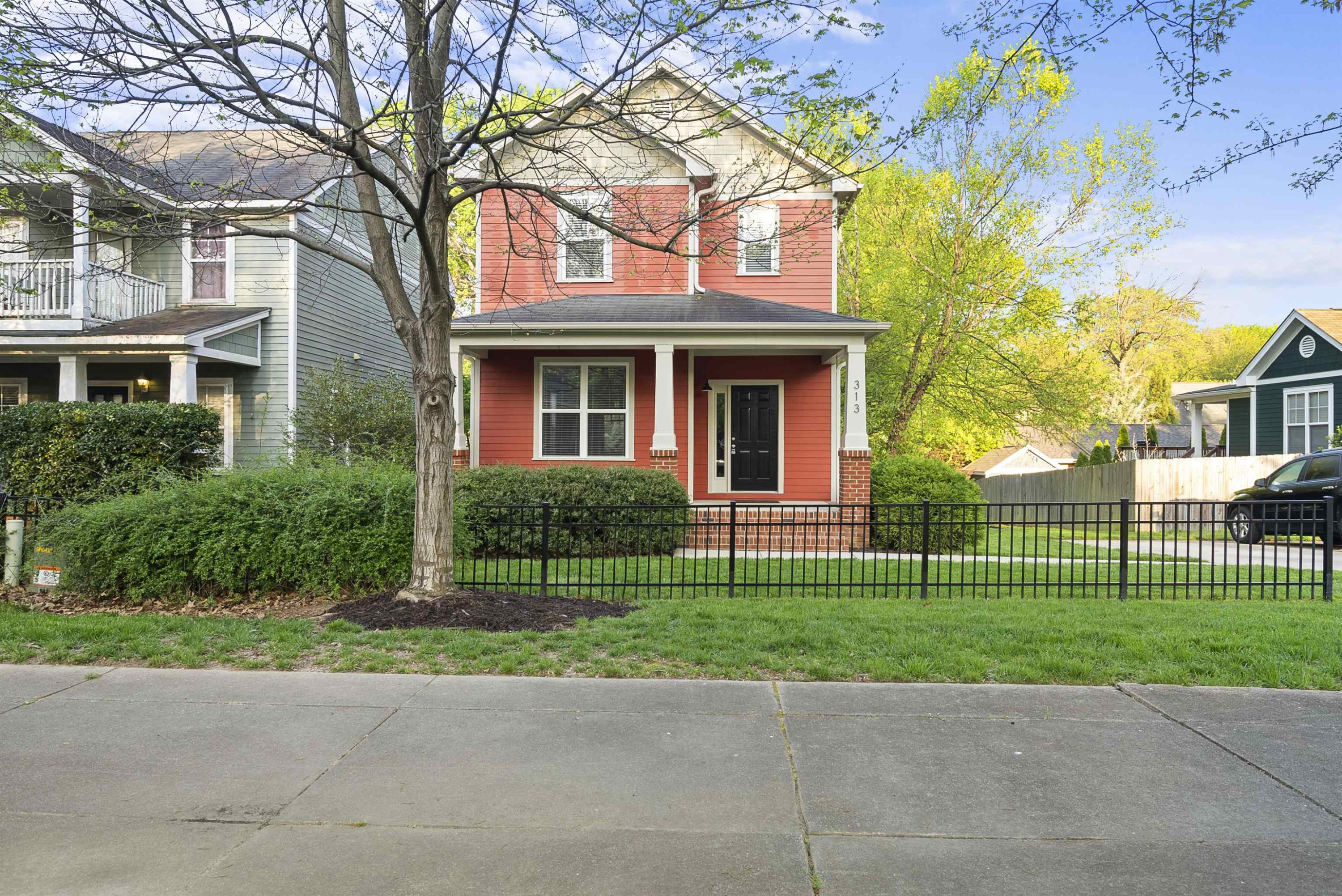 313 Cooke Street Raleigh, NC 27601 - Photo 1 of 25 Photo 1