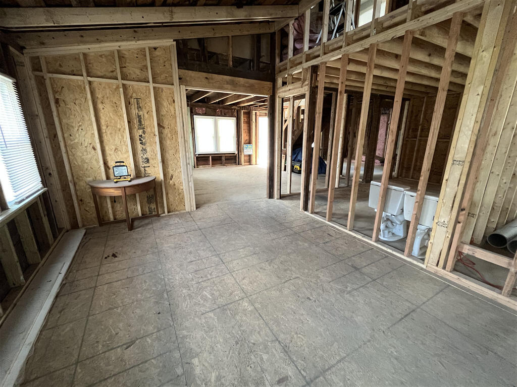 2792 East Ruritan Road Roanoke, VA 24012 - Photo 7 of 11 2005827_200582_S