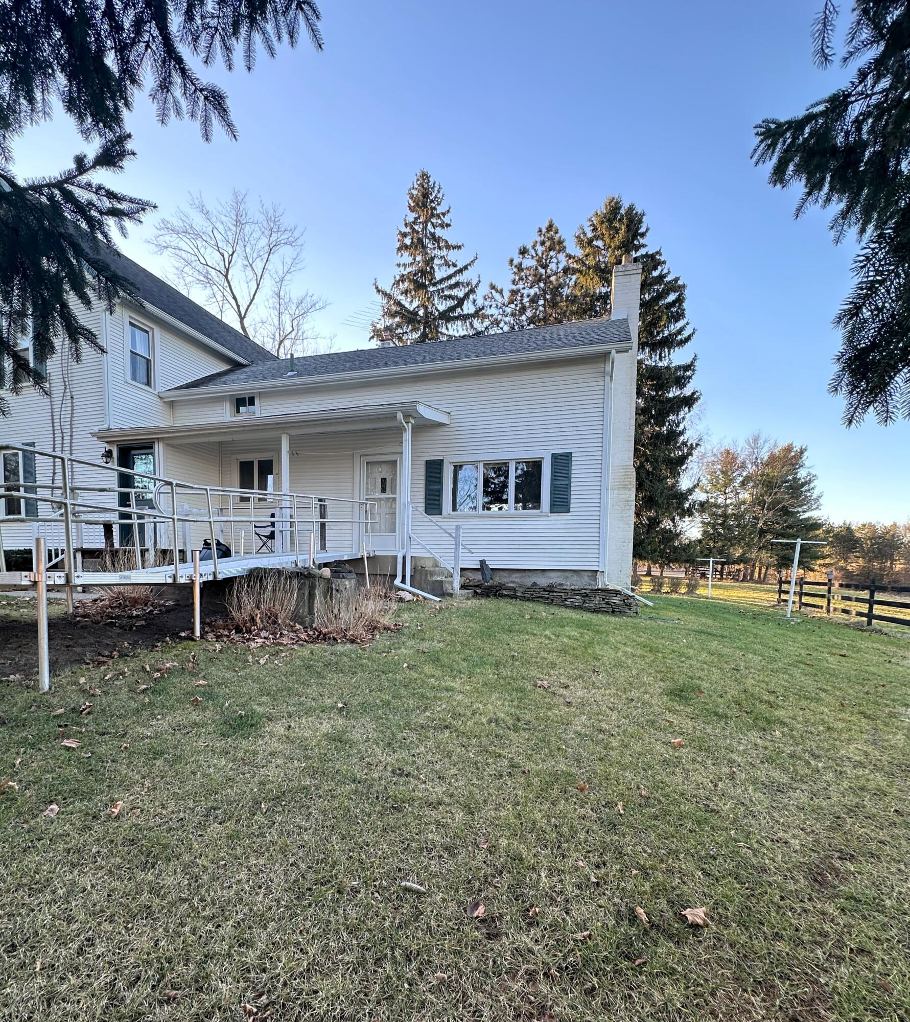 20618 Island Lake Road Chelsea, MI 48118 - Photo 10 of 34 20618 Island Lake 7