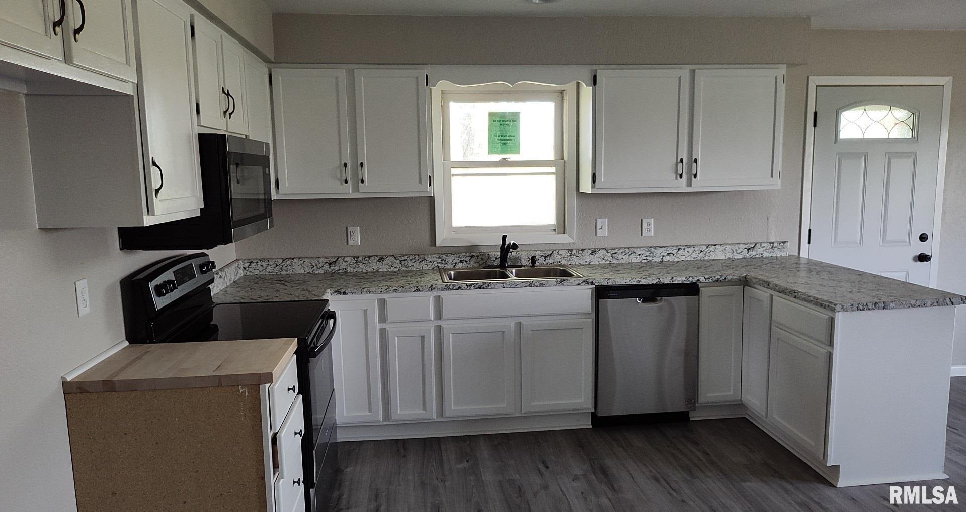 1702 East County Road Carthage, IL 62321 - Photo 7 of 16 Gallery Image 7