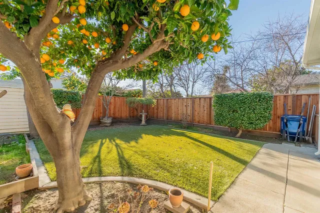 $1,350,000 | 39719 Trinity Way, Fremont, CA 94538