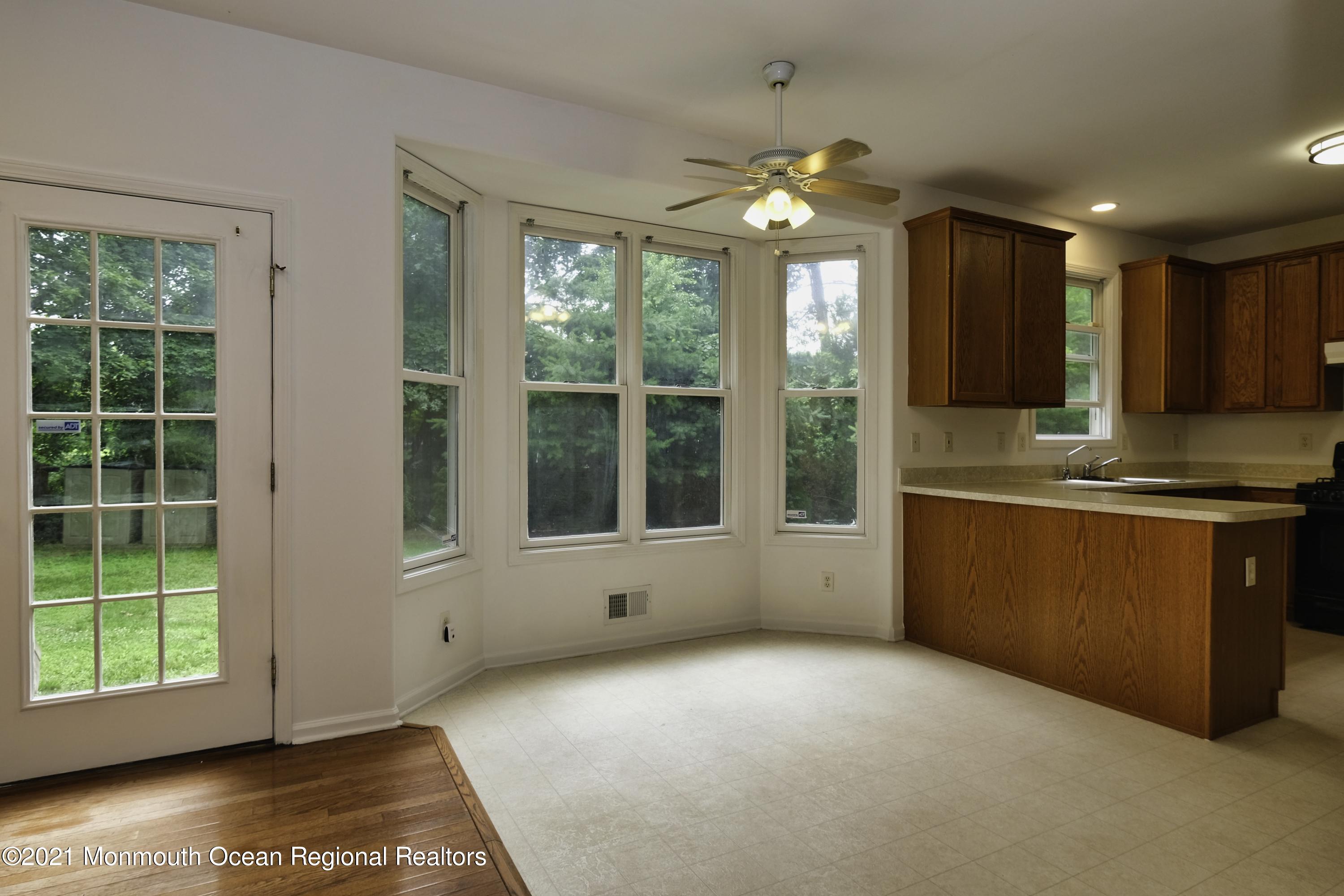781 Monmouth Road Cream Ridge, NJ 08514 - Photo 11 of 33 DSCF7479