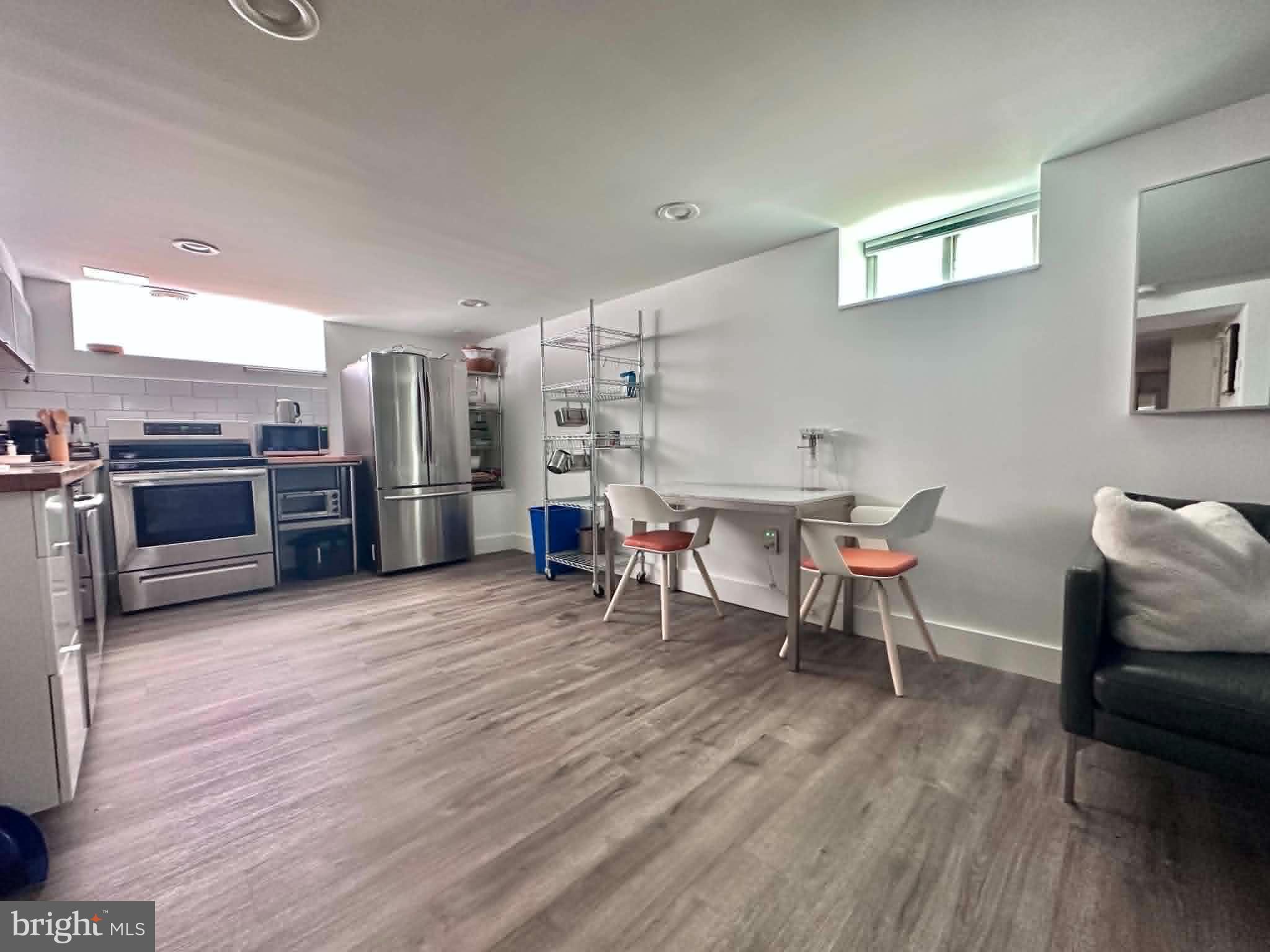 4118 18th Road North Arlington, VA 22207 - Photo 4 of 15