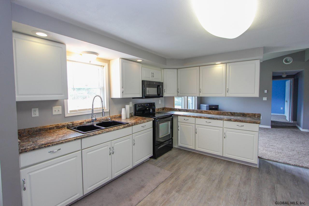 503 Youngs Road Delanson, NY 12053 - Photo 7 of 25 Photo 7