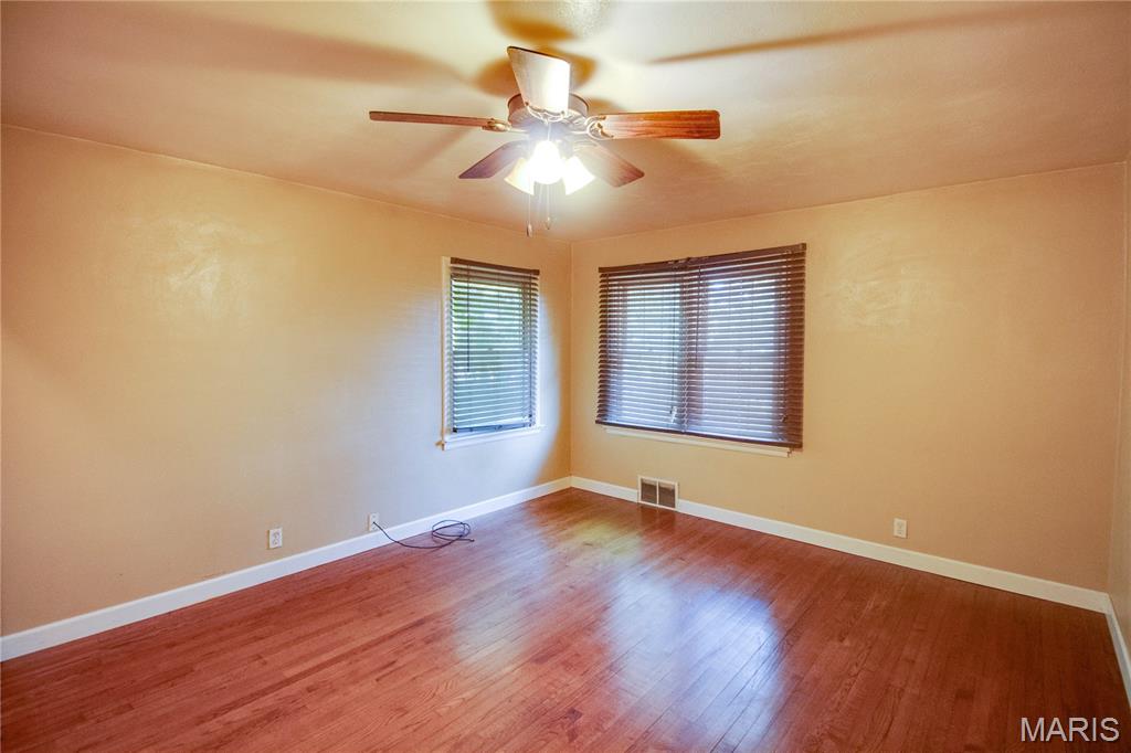 7220 Ingham Lane Godfrey, IL 62035 - Photo 19 of 31 Gallery Image 19