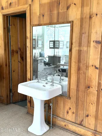 $239,000 | 76 West Grand Street, Palatine Bridge, NY 13428