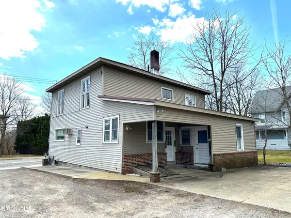 $239,000 | 76 West Grand Street, Palatine Bridge, NY 13428