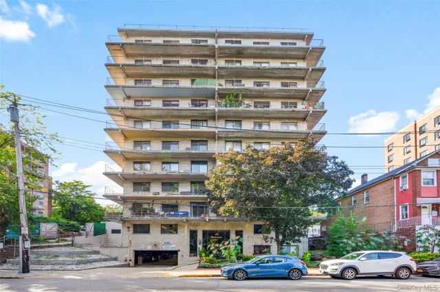 $150,000 | 687 Bronx River Road, Unit 7C, Yonkers, NY 10704